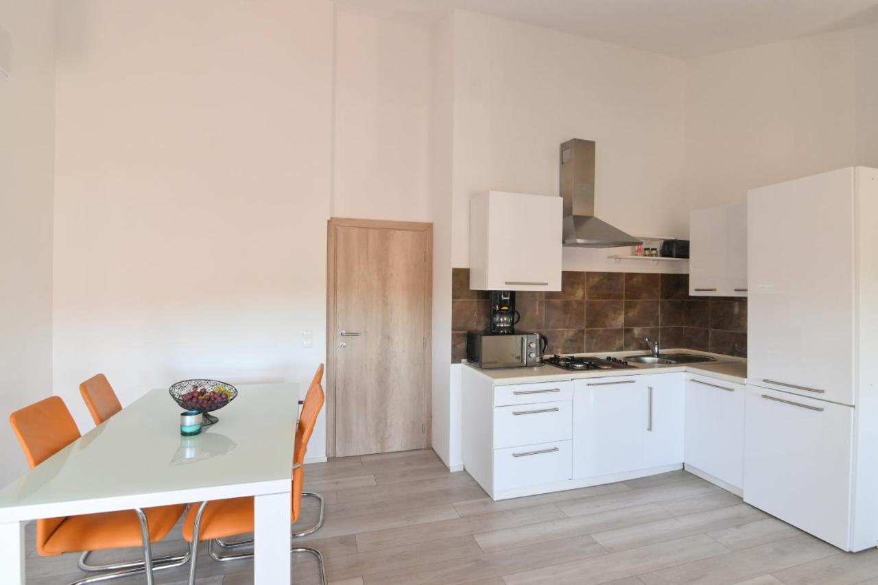 Apartments Basic Sveti Anton 88 مالينسكا المظهر الخارجي الصورة